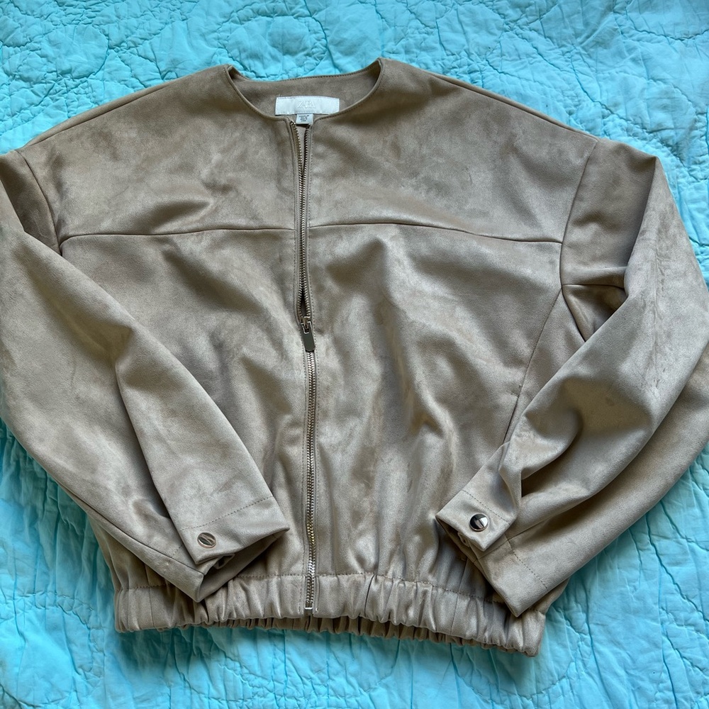 Zara Beige jacket. Sueded look. Size XS